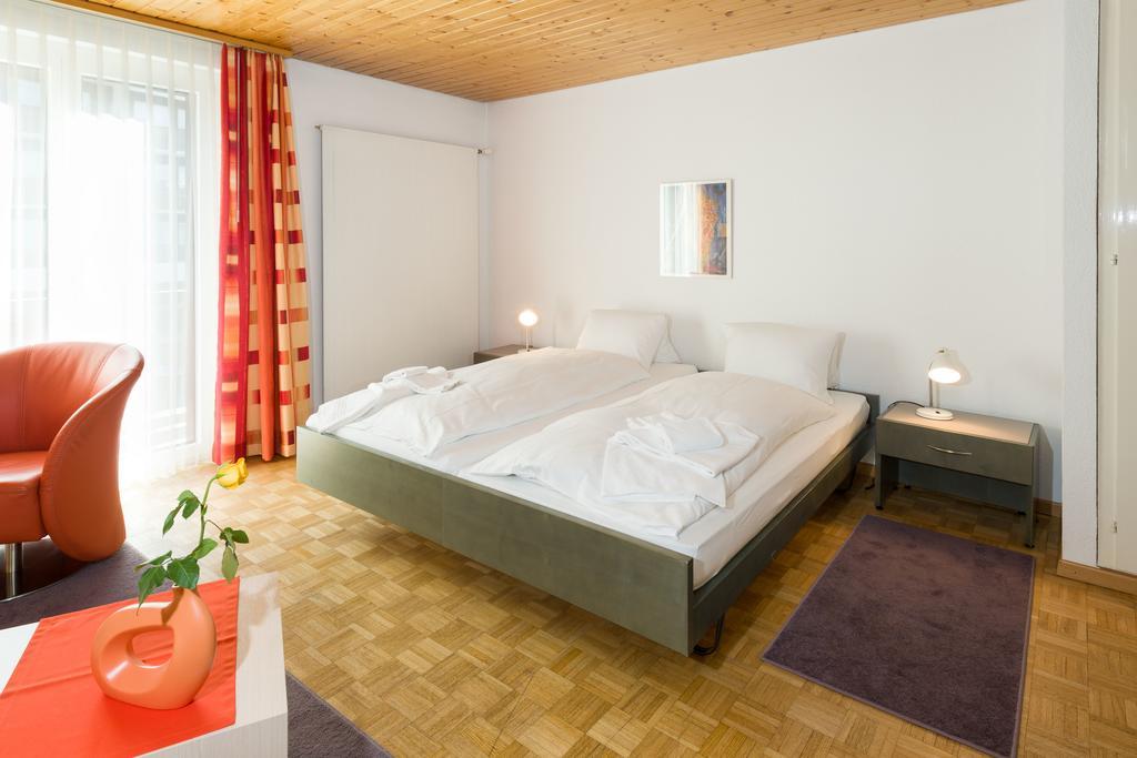 Ferienwohnung Postgebäude Grächen Exterior foto