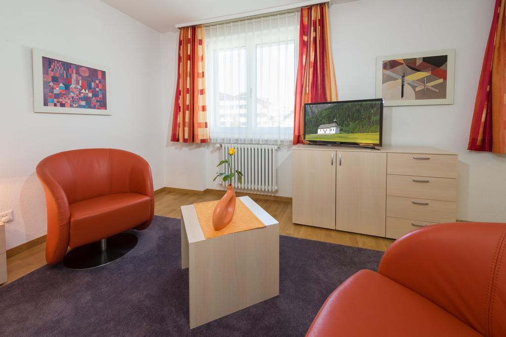Ferienwohnung Postgebäude Grächen Exterior foto