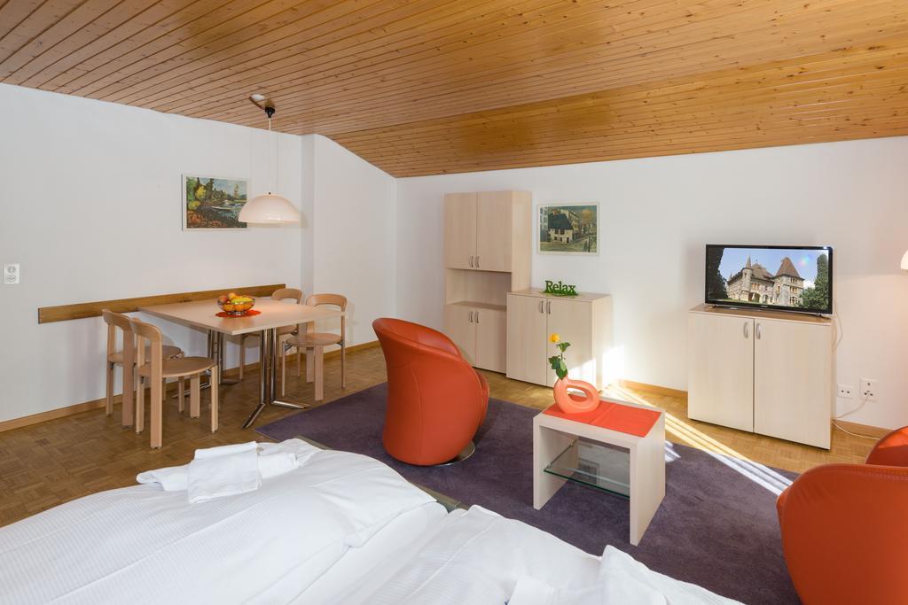 Ferienwohnung Postgebäude Grächen Exterior foto