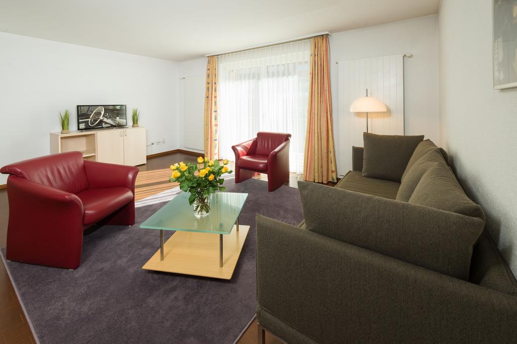 Ferienwohnung Postgebäude Grächen Exterior foto