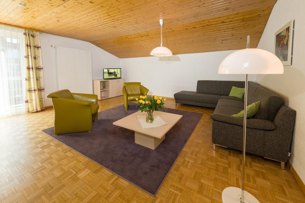 Ferienwohnung Postgebäude Grächen Exterior foto